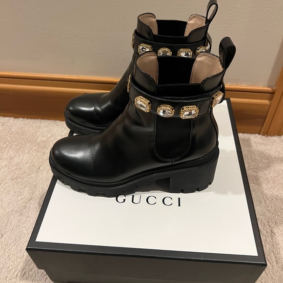 💯Authentic Gucci Trip Ankle Rhinestone Boot Size 38 - Picture 5 of 8